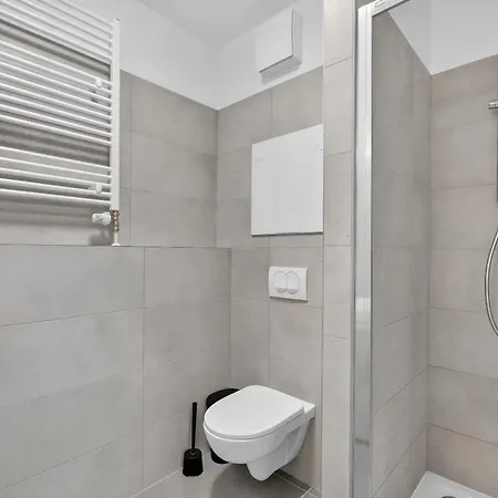 Appartement Quiet Spacious Business With On-site Parking *